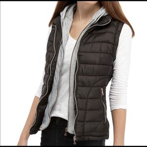 NWOT YMI Fleece Lined Hooded Vest (removable)